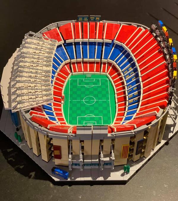 Camp nou - lego - legoset - build lego - brick it - location - magasin de jouets - jouets - flandre - wallonie - belgique
