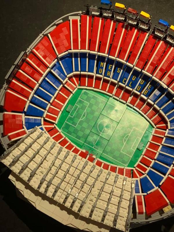 Camp nou - lego - legoset - build lego - brick it - location - magasin de jouets - jouets - flandre - wallonie - belgique