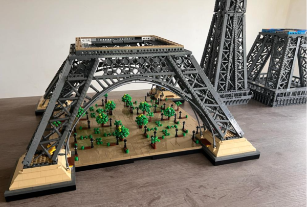 10307 Tour Eiffel 3
